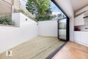 Photo 13- click for photo gallery